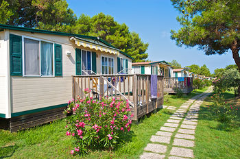 Arena Stupice Camping Homes