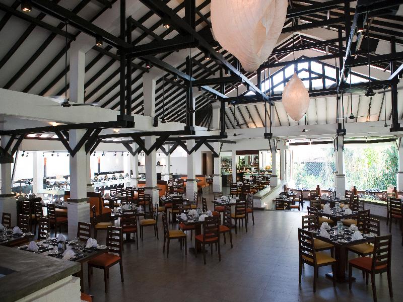 CLUB HOTEL DOLPHIN