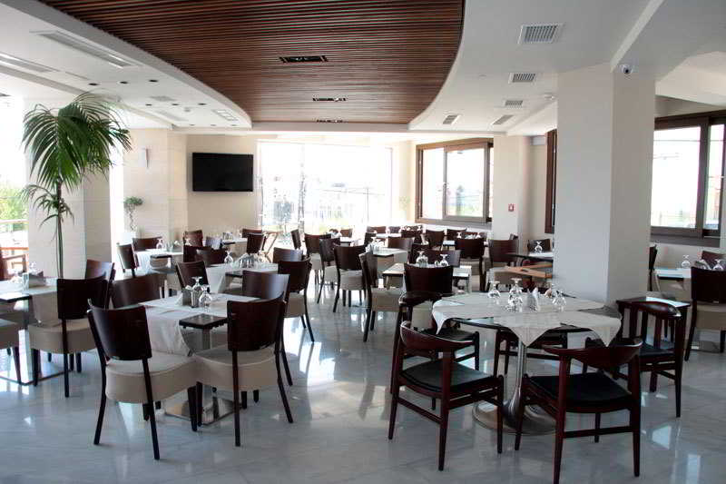 Cosmopolitan Hotel