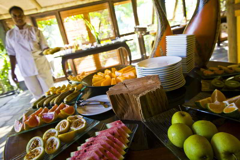 LAKAZ CHAMAREL EXCLUSIVE LODGE